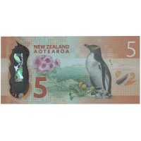 Новая Зеландия 5 долларов 2015