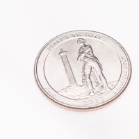 Монета США 25 центов 2013 Международный мемориал мира