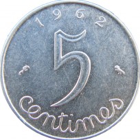 Монета Франция 5 сентим 1962